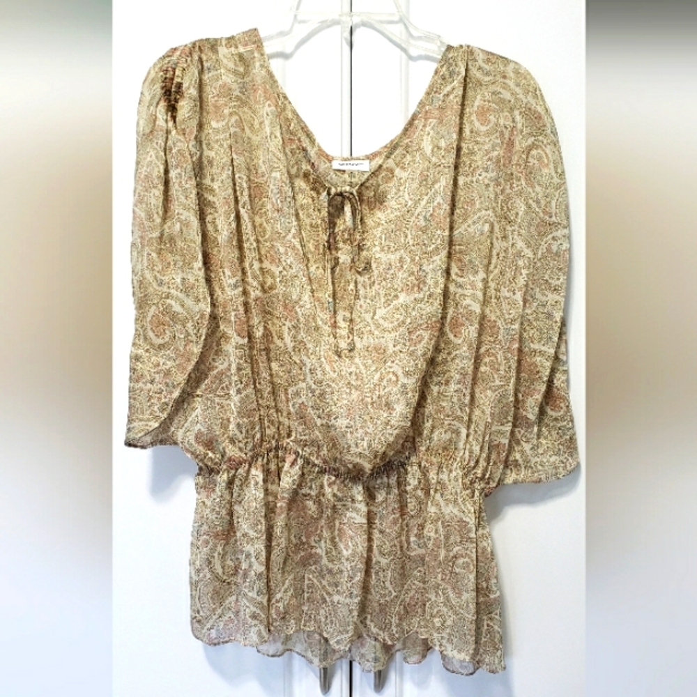 DKNYC 3/4 Sleeve Ivory Blouse